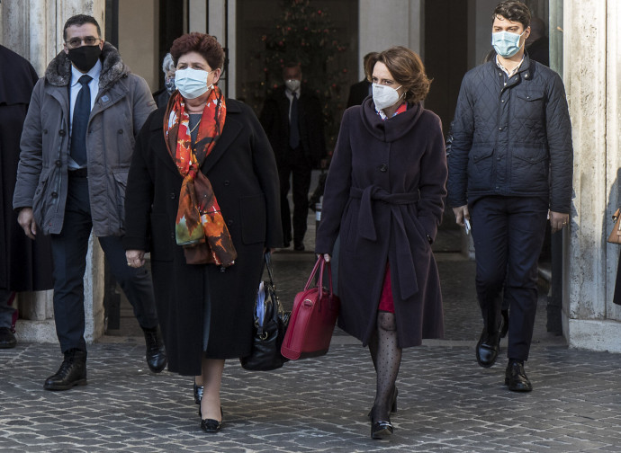 Gli ex ministri renziani Bellanova e Bonetti Gli ex ministri renziani Bellanova e Bonetti
