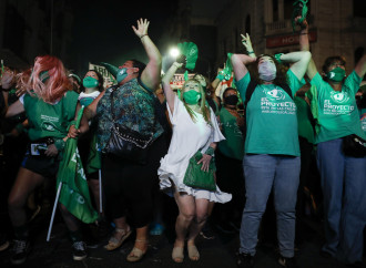 Argentina, il ruolo (e i soldi) delle multinazionali dell'aborto