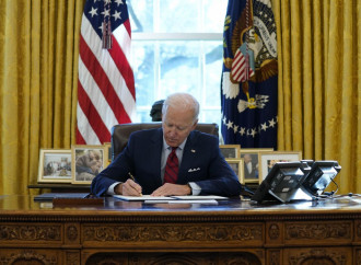 L’abortista Biden cancella le misure pro vita di Trump