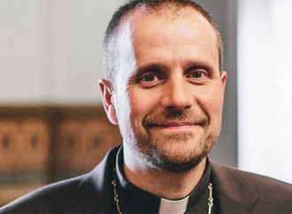 Via il vescovo anti gay: delitto perfetto Media-Vaticano