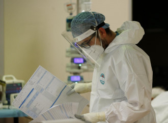 Curare solo i vaccinati: lo scivolone illogico del teologo