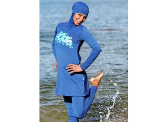 Burkini, Occidente in balia di imbecillità e violenza