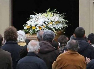 Funerale senza prete, responsabilità molto grave