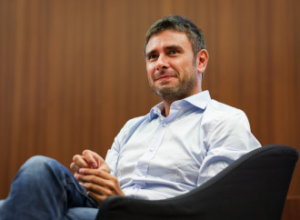 Volo di Stato, il "no grazie" di Di Battista non è una virtù