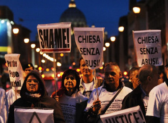 In piazza per dire no al silenzio sugli abusi del clero