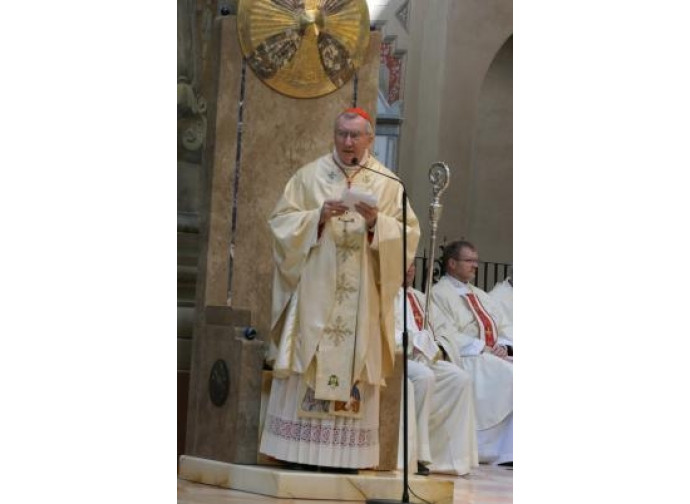 Il cardinal Pietro Parolin ieri a Carpi