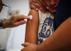 Vaccini ai bambini: l’abuso di adulti inconsistenti