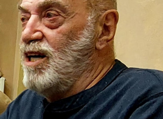 «La guerra è orrore e dubbi: anche l'aggredito fa propaganda»