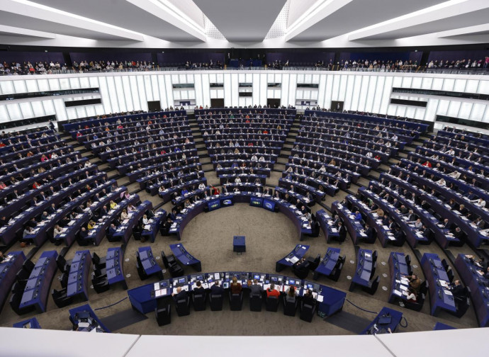 Una seduta del Parlamento europeo (marzo 2023, foto AP via LaPresse)