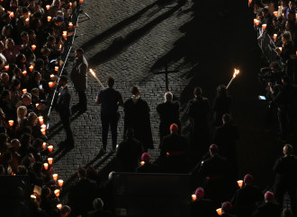 L'invocazione per la pace nella Via Crucis del Papa