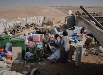 Cisgiordania, coloni israeliani scatenati contro i palestinesi