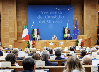 Meloni in conferenza stampa annuncia la riforma elettorale