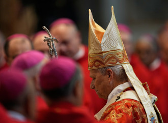 Santi Pietro e Paolo, il Papa impone il pallio ai nuovi metropoliti