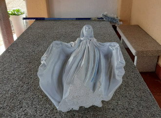 Satanisti devastano chiesa. L'unica legge che serve è sulla Cristianofobia