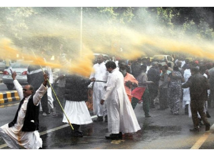 Repressione a Delhi Repressione a Delhi