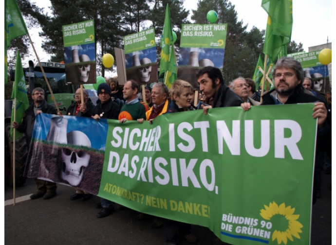 Protesta anti-nuclearista dei Verdi tedeschi Protesta anti-nuclearista dei Verdi tedeschi