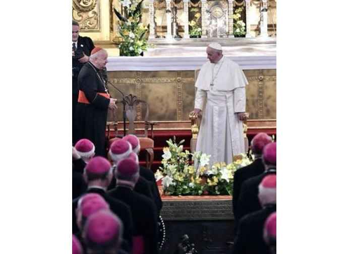 Il Papa con i vescovi polacchi Il Papa con i vescovi polacchi