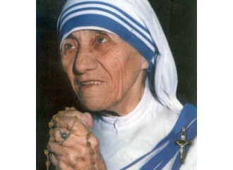 Mazzota: "Madre Teresa, una perfetta identificazione con il Crocefisso"