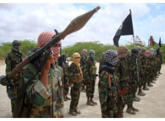 Altri soldi
(buttati)
alla Somalia