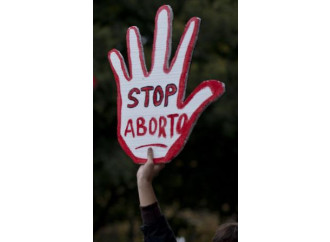 Spagna, in realtà il governo non combatte l'aborto