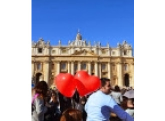 Il Papa: un amore per sempre è possibile