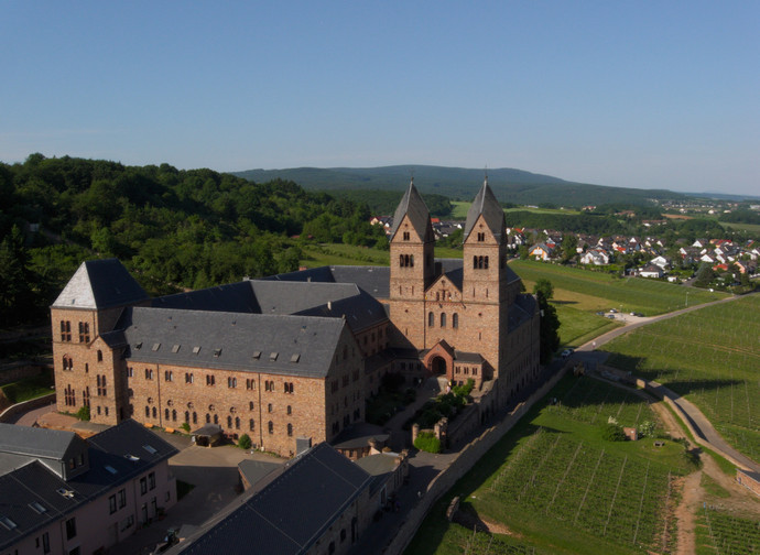 Abbazia di santa Ildegarda a Eibingen (Germania) Abbazia di santa Ildegarda a Eibingen (Germania)