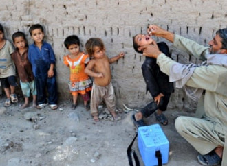 Riprendono in Afghanistan le vaccinazioni contro la poliomielite