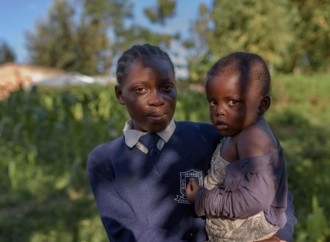 Milioni di giovani madri non torneranno a scuola in Africa