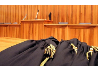 Gender, lobby gay alla conquista delle procure