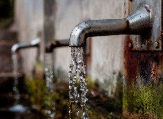 Manca l’acqua in Algeria, ma non solo a causa della siccità