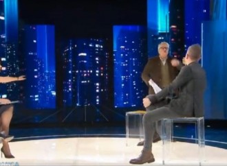 «Virologi in tv, dichiarate i vostri conflitti di interesse»