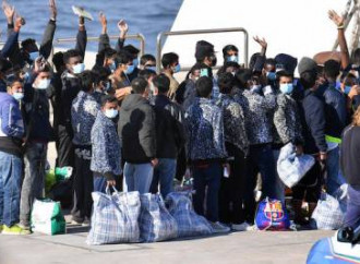 Le rotte migratorie illegali puntano sull’Italia