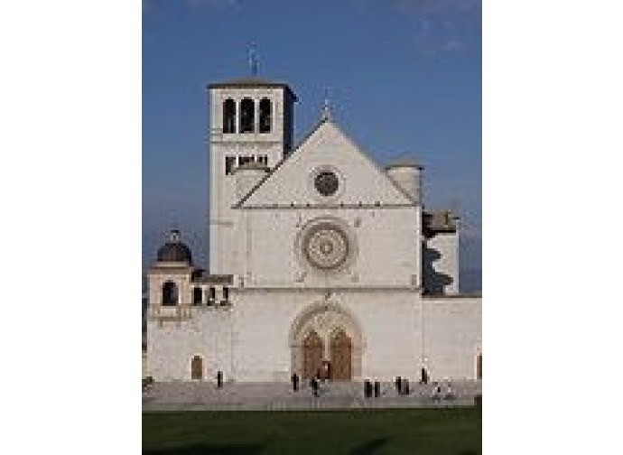 La città di Assisi con la Basilica di San Francesco La città di Assisi con la Basilica di San Francesco