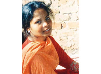 C'è un giudice a Lahore. Asia Bibi, per ora,
non morirà