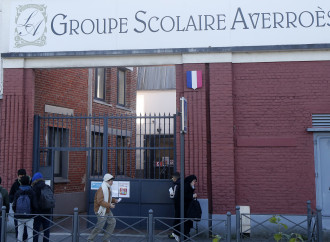 L'ingresso del liceo islamico di Lille (AP)