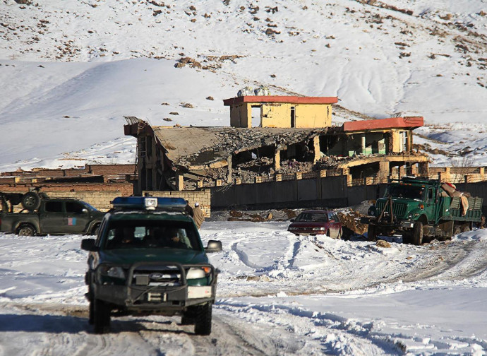 Afghanistan, la base colpita nella provincia di Maidan Wardak Afghanistan, la base colpita nella provincia di Maidan Wardak