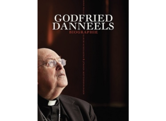 Il libro della biografia del cardinale belga Godfried Danneels,