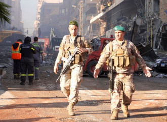 «Sotto il palazzo distrutto a Beirut c'era un arsenale di Hezbollah»