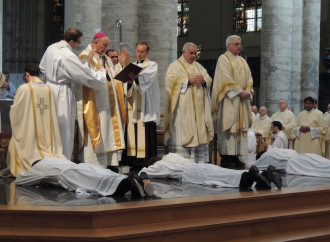 Bergoglio mette fine alla fraternità "dei miracoli"