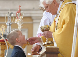 Benedetto XVI: "il fine della liturgia è Dio"