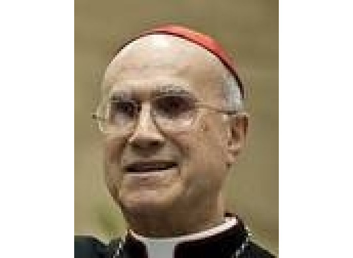 Il cardinale Tarcisio Bertone Il cardinale Tarcisio Bertone