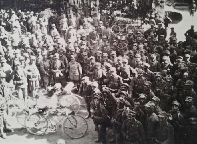 Il BLVCA, il battaglione in cui si arruolarono i futuristi nel 1915 Il BLVCA, il battaglione in cui si arruolarono i futuristi nel 1915
