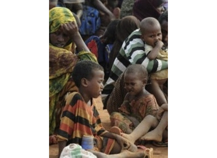 Profughi in un campo nigeriano Profughi in un campo nigeriano