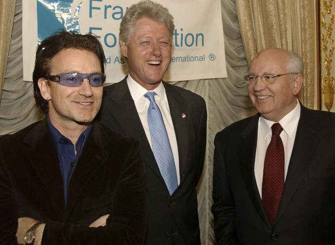 Bono, Clinton e Gorbaciov