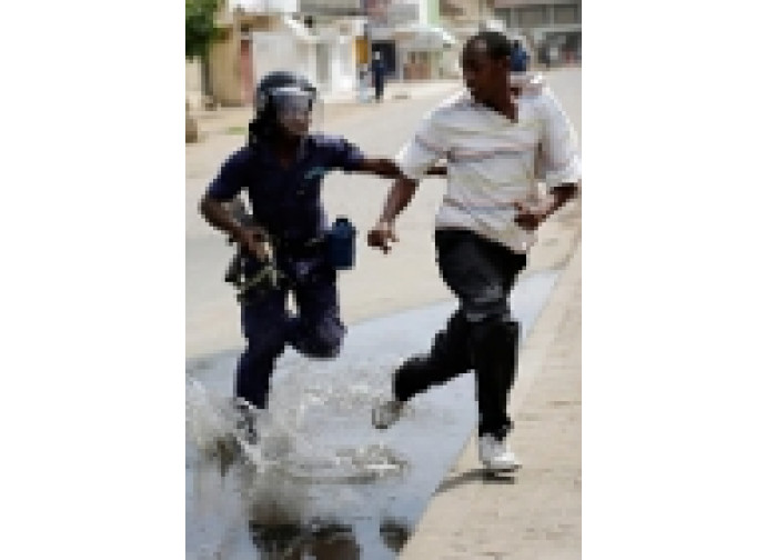 Burundi, polizia in azione Burundi, polizia in azione