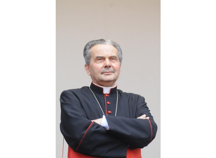 Il cardinal Carlo Caffarra Il cardinal Carlo Caffarra