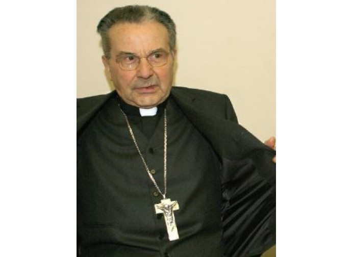 Il cardinale Caffarra Il cardinale Caffarra