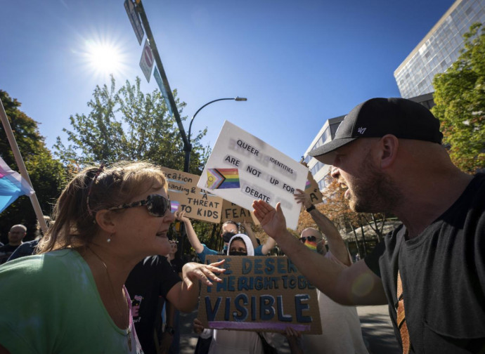 Canada, dimostrazione e contro-dimostrazione alla Million Person March