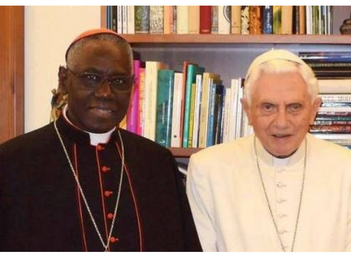 Il cardinale Sarah e Benedetto XVI