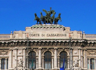 Cassazione: niente trascrizione per "matrimonio" gay contratto all'estero